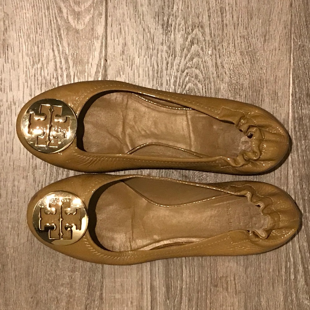 Tory Burch ballet flat